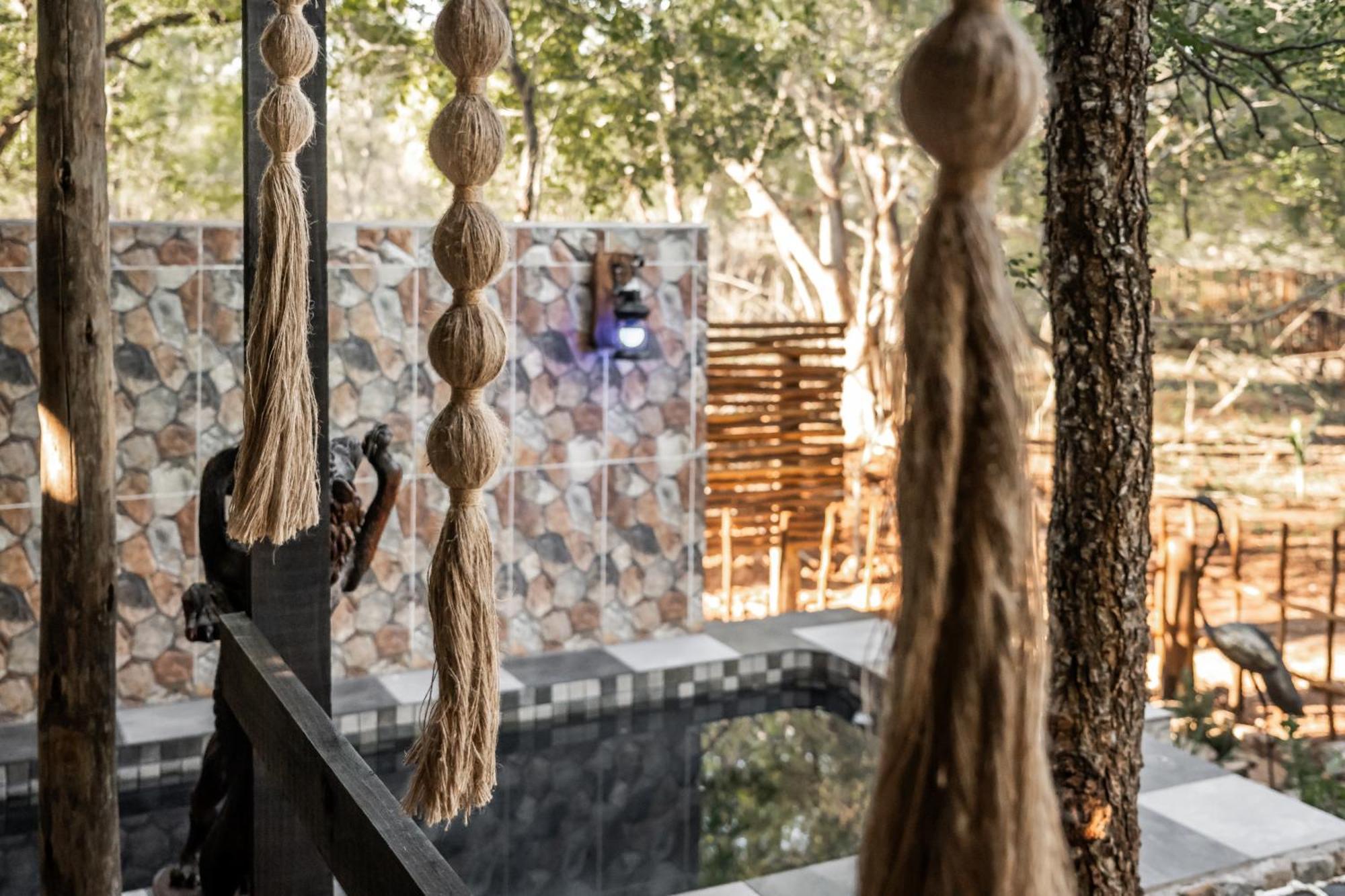 Grace Of Africa, Couples 5 Star Nature Lodge Marloth Park Kamer foto