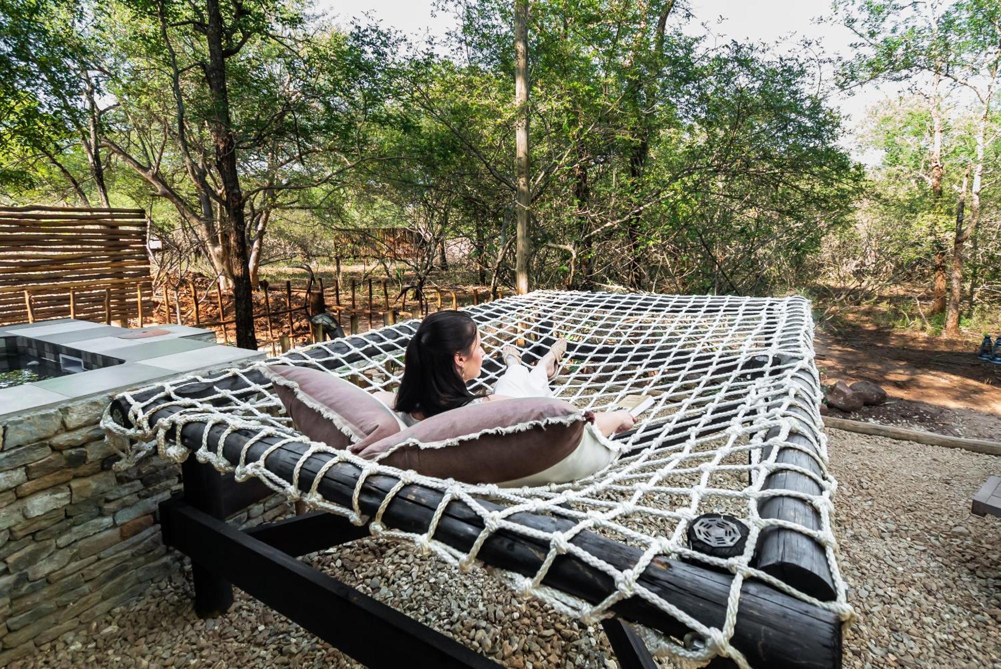 Grace Of Africa, Couples 5 Star Nature Lodge Marloth Park Kamer foto