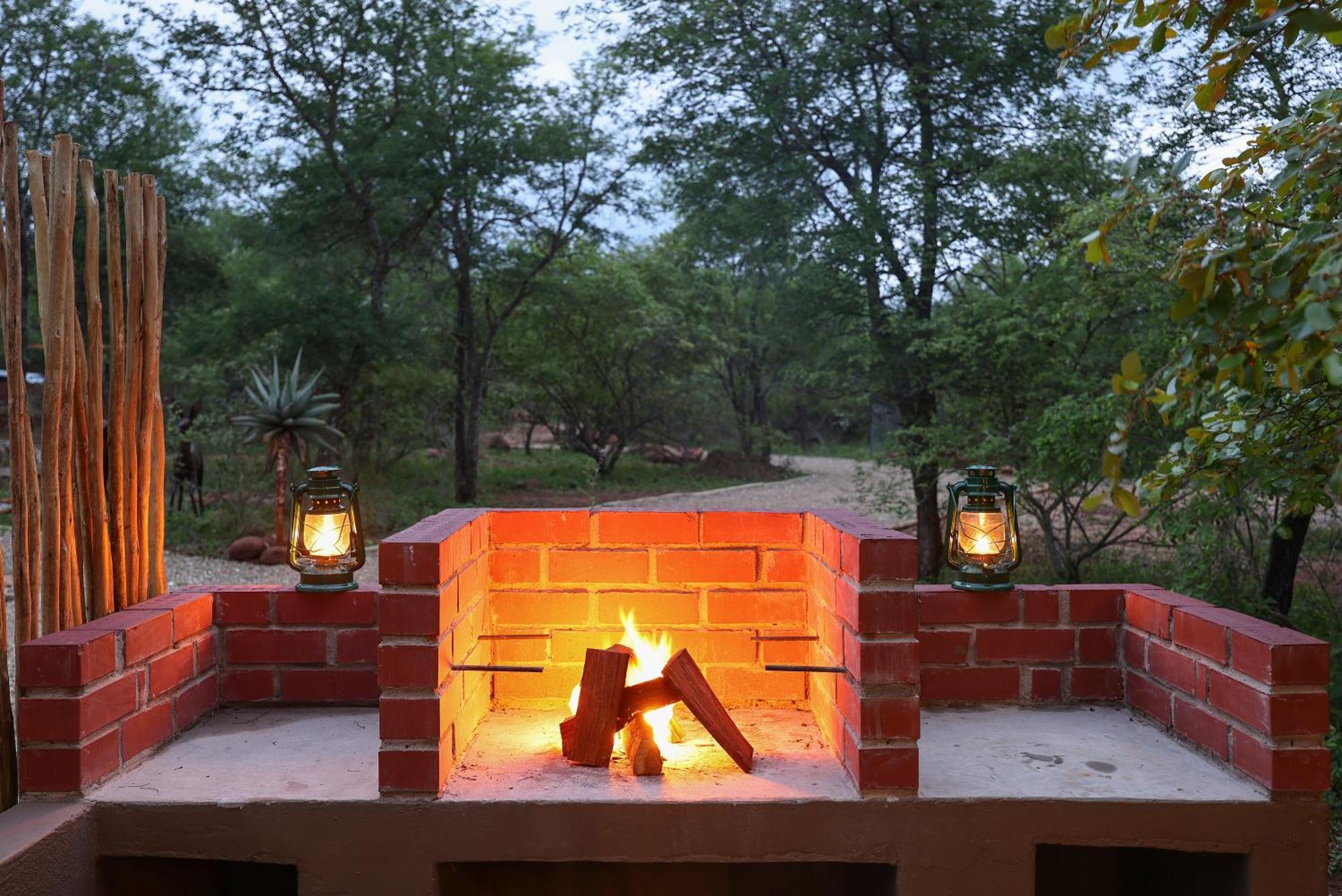 Grace Of Africa, Couples 5 Star Nature Lodge Marloth Park Buitenkant foto